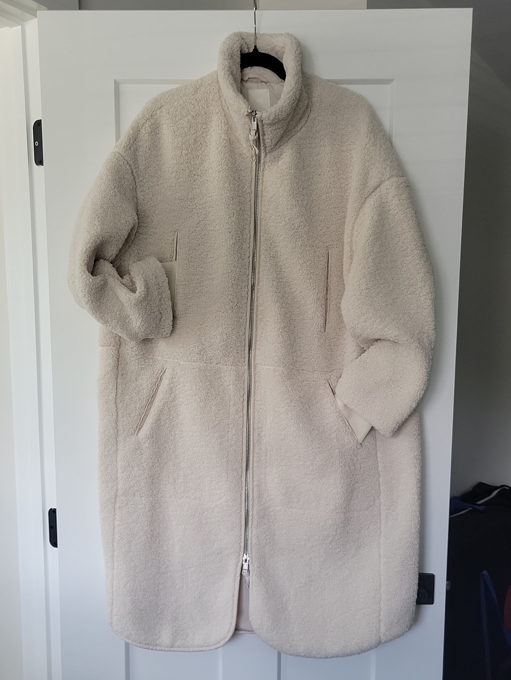 H&M Cream Teddy Faux- Sherpa Zip-Front Coat